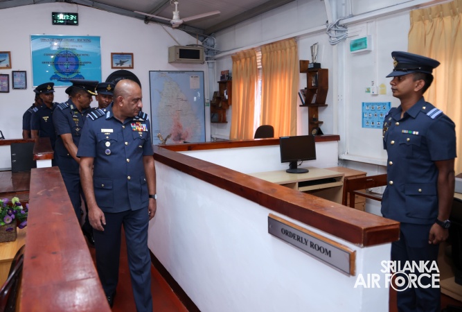 COMMANDER'S INSPECTION OF SLAF STATION MORAWEWA