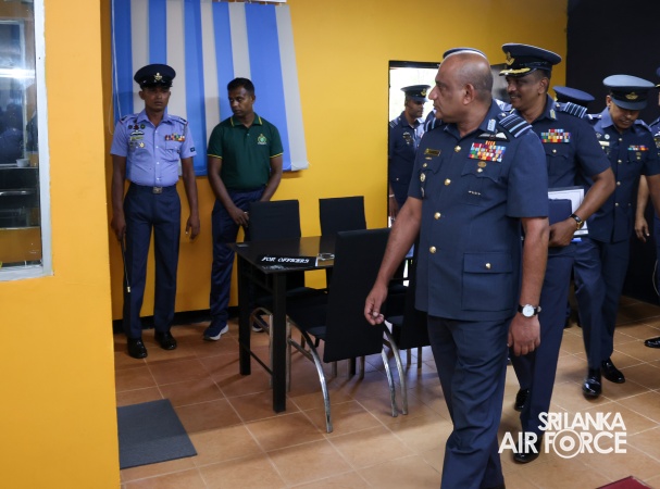 COMMANDER'S INSPECTION OF SLAF STATION MORAWEWA