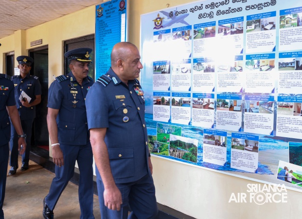 COMMANDER'S INSPECTION OF SLAF STATION MORAWEWA