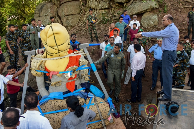 Heaviest Ever Underslung Operation in the History of the Sri Lanka Air Force