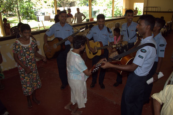 ගුවන් හමුදාවේ තවත් සමාජ සත්කාරයක්