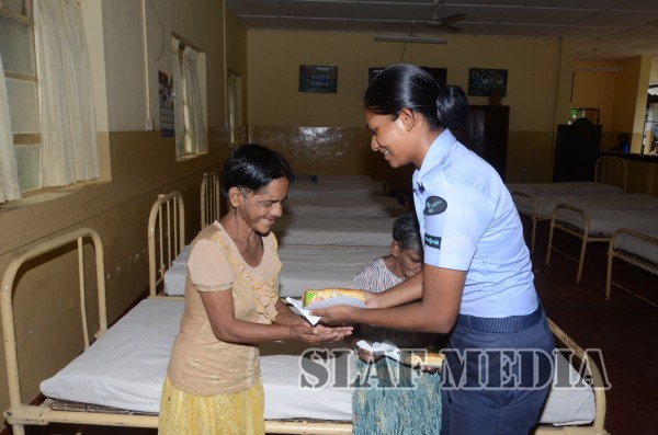 Taking the time to Care: SLAF Seva Vanitha Visits Mulleriyawa