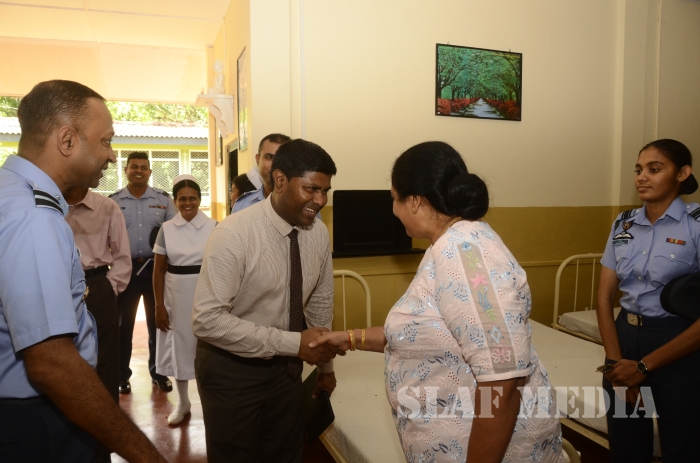 SLAF SVU Visits Ward No 03 of Mulleriyawa Hospital