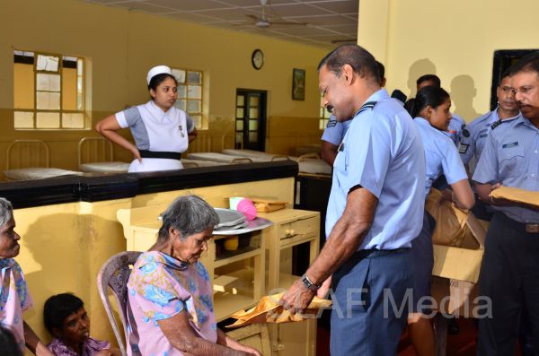 முல்லேரிய மனநோய் மருத்துவமனைக்கு விமானப்படையின் உதவிகள்.
