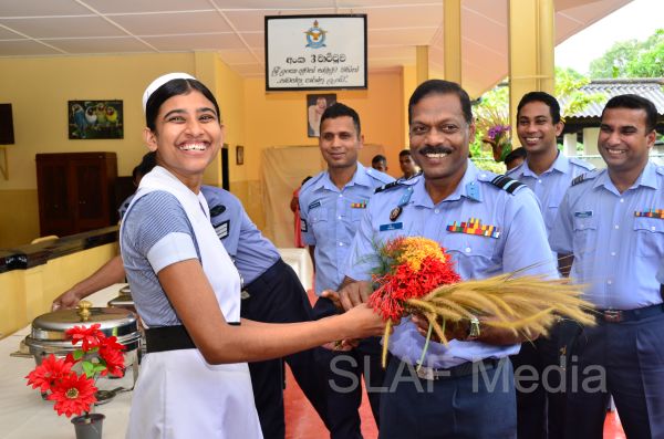 முல்லேரிய மனநோய் மருத்துவமனைக்கு விமானப்படையின் உதவிகள்.