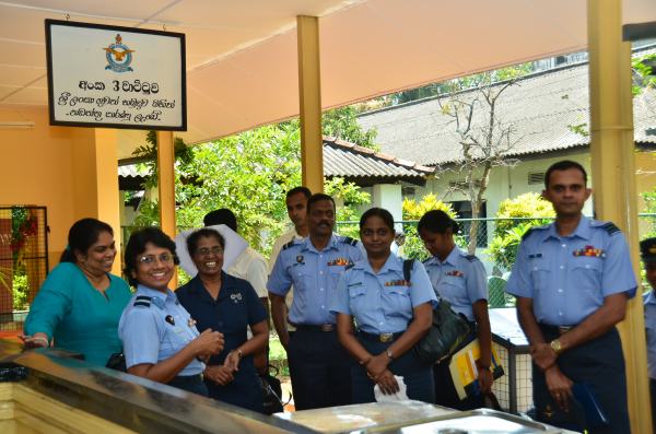 Visit to
Ward no. 3 of Mulleriyawa Hospital