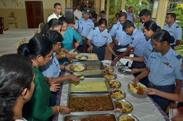 Visit to
Ward no. 3 of Mulleriyawa Hospital