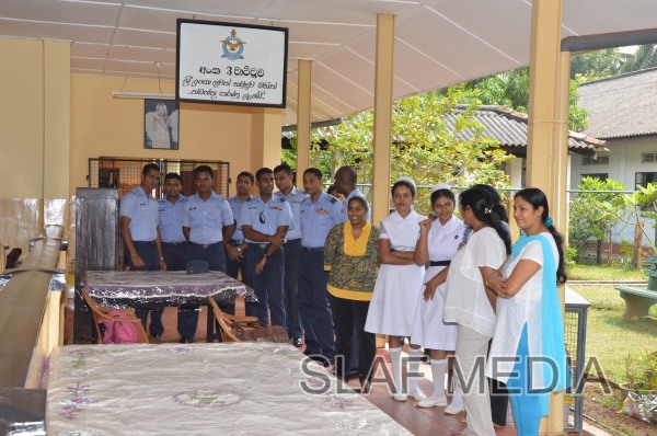 Visit to the Ward No 03 at Mulleriyawa Hospital by SLAF Base Anuradhapura