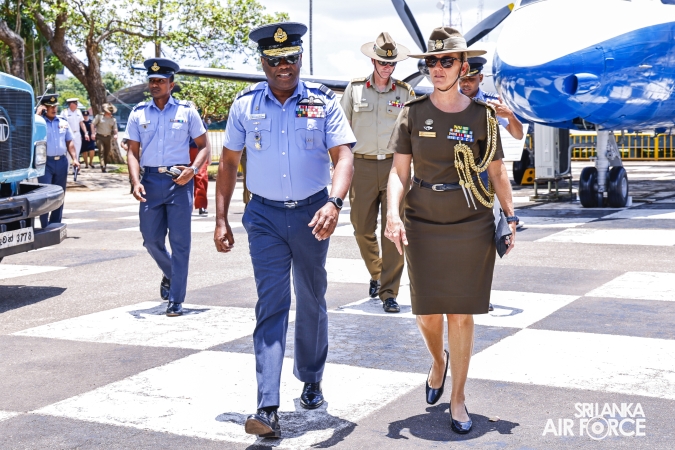 AUSTRALIAN DEFENCE COLLEGE DELEGATION VISITS AIR FORCE MUSEUM AT SRI LANKA AIR FORCE BASE RATHMALANA