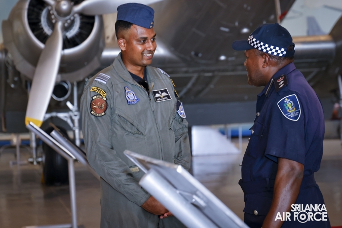 AUSTRALIAN DEFENCE COLLEGE DELEGATION VISITS AIR FORCE MUSEUM AT SRI LANKA AIR FORCE BASE RATHMALANA