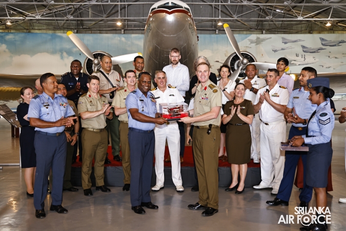 AUSTRALIAN DEFENCE COLLEGE DELEGATION VISITS AIR FORCE MUSEUM AT SRI LANKA AIR FORCE BASE RATHMALANA