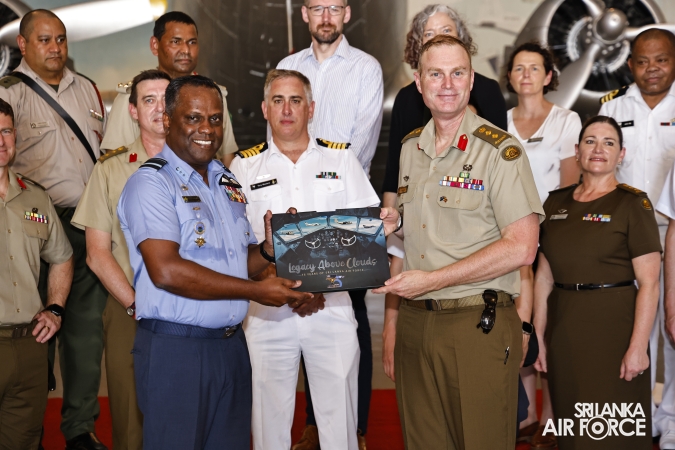 AUSTRALIAN DEFENCE COLLEGE DELEGATION VISITS AIR FORCE MUSEUM AT SRI LANKA AIR FORCE BASE RATHMALANA