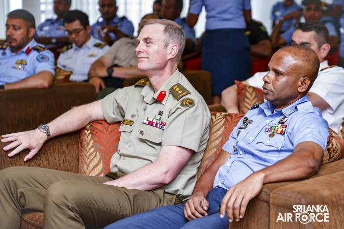 AUSTRALIAN DEFENCE COLLEGE DELEGATION VISITS AIR FORCE MUSEUM AT SRI LANKA AIR FORCE BASE RATHMALANA