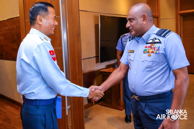 MYANMAR AIR FORCE DELEGATION CALLS ON THE COMMANDER OF THE SRI LANKA AIR FORCE