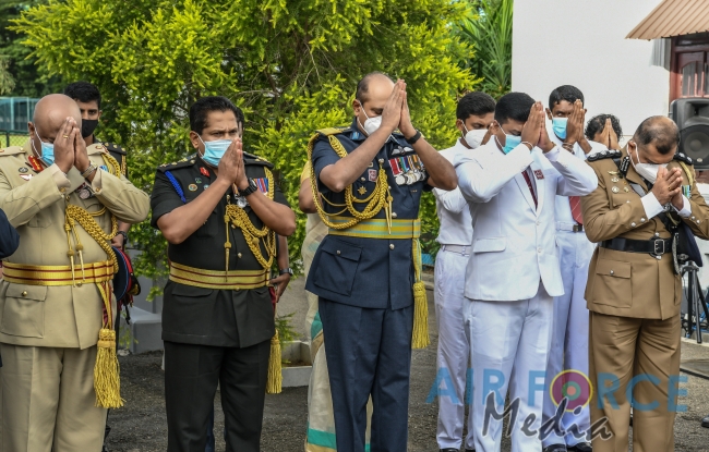 Commander Attends Nalanda Ranaviru Upahara 2020