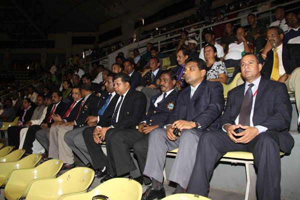 මන්චී සුපර් ලීග් පිරිමි වොලිබෝල් අනුශූරතාවය ගුවන් හමුදාවට... Thrilling Service Finals