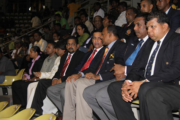 මන්චී සුපර් ලීග් පිරිමි වොලිබෝල් අනුශූරතාවය ගුවන් හමුදාවට... Thrilling Service Finals