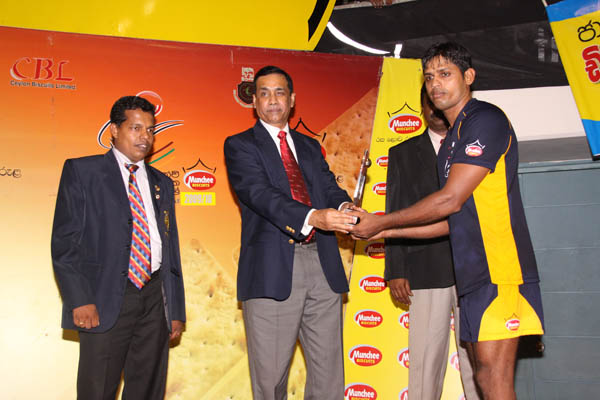 මන්චී සුපර් ලීග් පිරිමි වොලිබෝල් අනුශූරතාවය ගුවන් හමුදාවට... Thrilling Service Finals