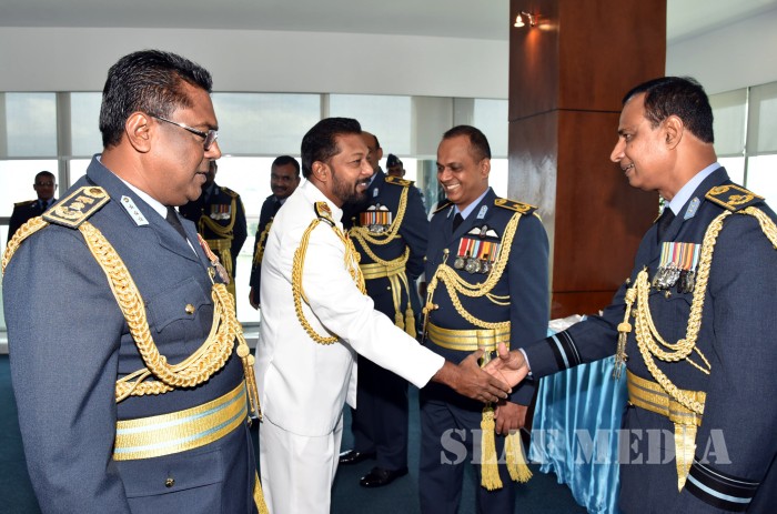 New Navy Commander Calls on the Commander of the Air Force