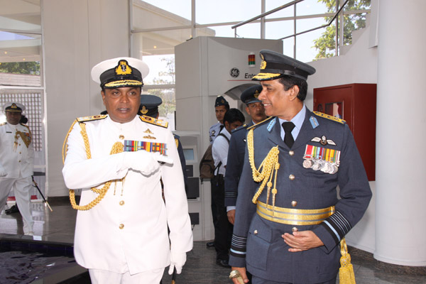 Navy Commander visits CDS