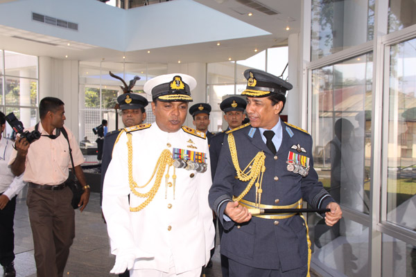 Navy Commander visits CDS