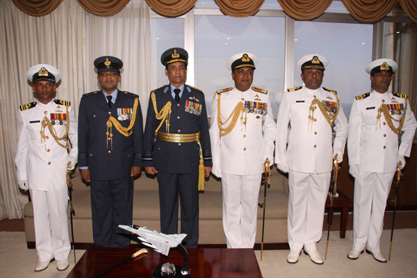 Navy Commander visits CDS