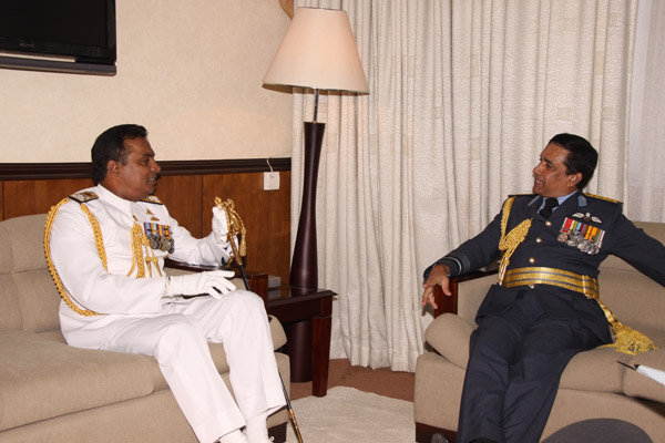 Navy Commander visits CDS