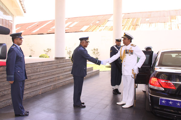 Navy Commander visits CDS