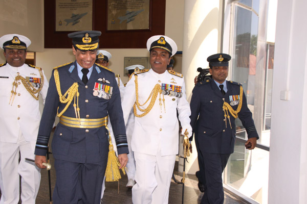 Navy Commander visits CDS