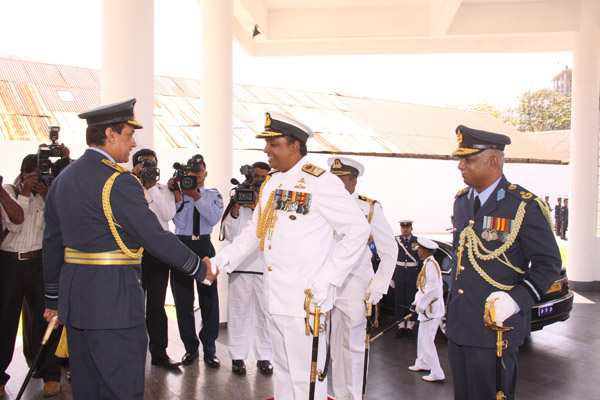 Navy Commander visits CDS
