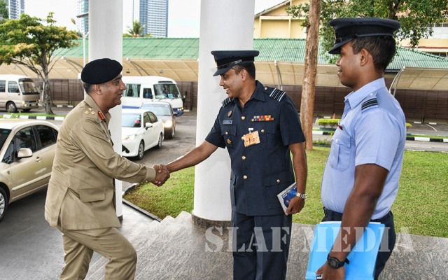 Foreign Cadet Delegation visits SLAF