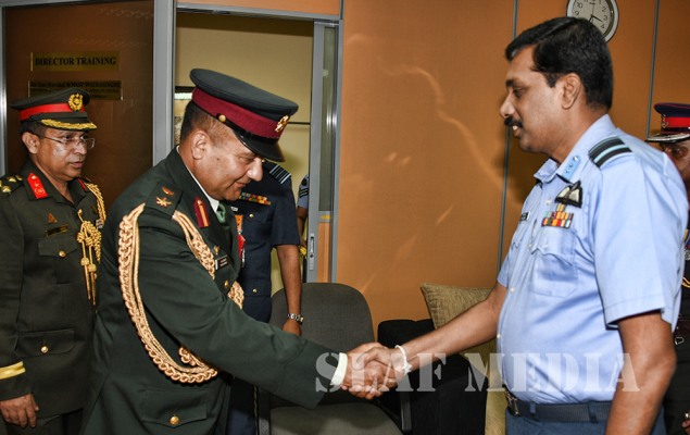 Foreign Cadet Delegation visits SLAF