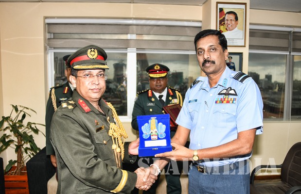 Foreign Cadet Delegation visits SLAF