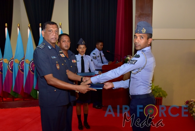 The Certificate Awarding Ceremony of the No. 08 English Medium and No. 79 Sinhala Medium Non Commissioned Officers’ Management