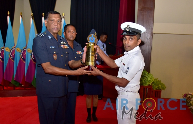 The Certificate Awarding Ceremony of the No. 08 English Medium and No. 79 Sinhala Medium Non Commissioned Officers’ Management