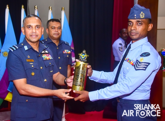 CERTIFICATE AWARDING CEREMONY OF NO. 22 ENGLISH MEDIUM AND NO. 93
SINHALA MEDIUM NON-COMMISSIONED OFFICERS' MANAGEMENT COURSES