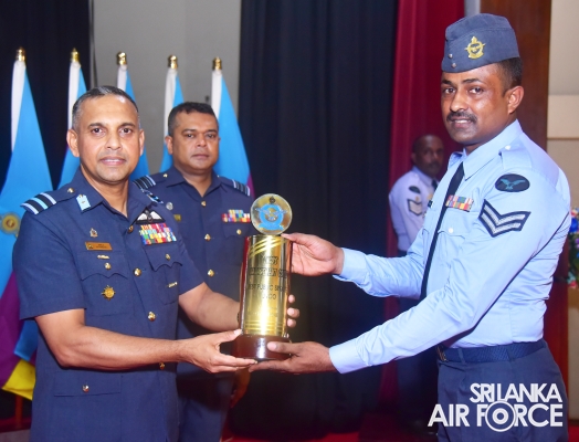 CERTIFICATE AWARDING CEREMONY OF NO. 22 ENGLISH MEDIUM AND NO. 93
SINHALA MEDIUM NON-COMMISSIONED OFFICERS' MANAGEMENT COURSES