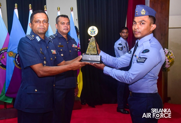CERTIFICATE AWARDING CEREMONY OF NO. 24 ENGLISH MEDIUM AND NO. 95 SINHALA MEDIUM NCO MANAGEMENT COURSES