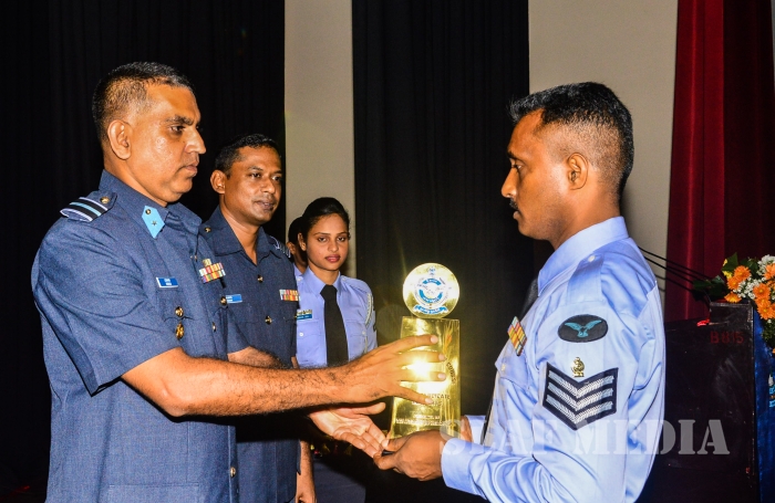 The certificate Awarding Ceremony of the No. 64th NCOs' course