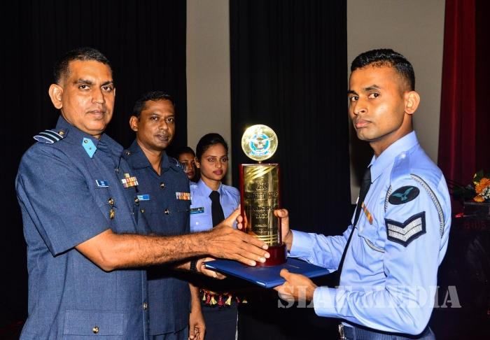 The certificate Awarding Ceremony of the No. 64th NCOs' course