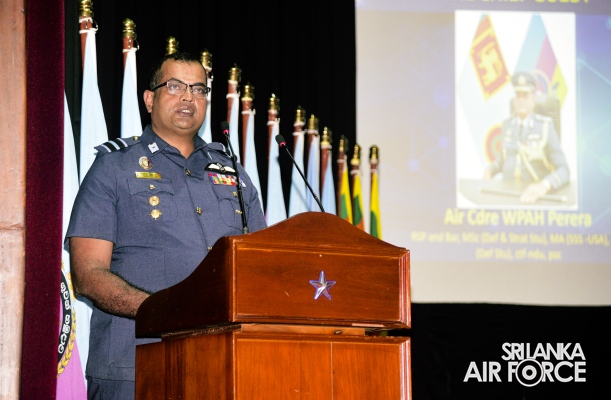 CERTIFICATE AWARDING CEREMONY OF NO. 21 ENGLISH MEDIUM AND NO. 92
SINHALA MEDIUM NON-COMMISSIONED OFFICERS’ MANAGEMENT COURSES