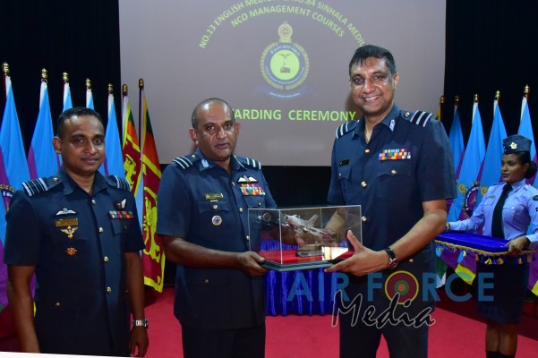 CERTIFICATE
AWARDING CEREMONY OF NON-COMMISSIONED OFFICERS’ MANAGEMENT COURSES