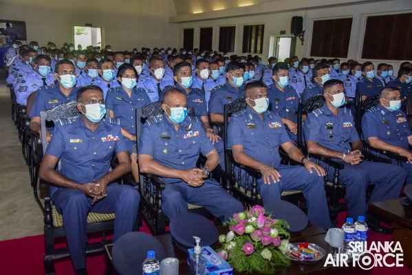 CERTIFICATE AWARDING CEREMONY OF NON COMMISSIONED OFFICERS’
MANAGEMENT COURSES