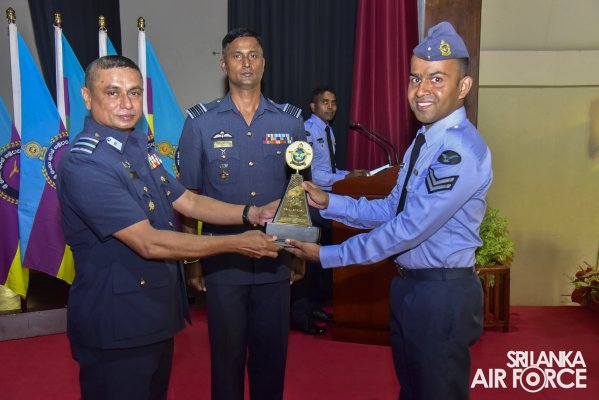 CERTIFICATE AWARDING CEREMONY OF NON COMMISSIONED OFFICERS’
MANAGEMENT COURSES
