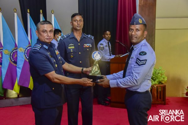 CERTIFICATE AWARDING CEREMONY OF NON COMMISSIONED OFFICERS’
MANAGEMENT COURSES