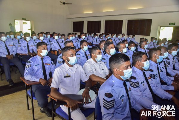 CERTIFICATE AWARDING CEREMONY OF NON COMMISSIONED OFFICERS’
MANAGEMENT COURSES