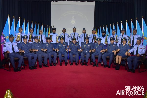 CERTIFICATE AWARDING CEREMONY OF NON COMMISSIONED OFFICERS’
MANAGEMENT COURSES