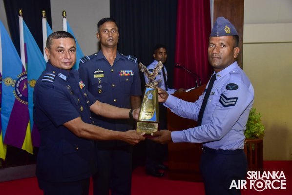 CERTIFICATE AWARDING CEREMONY OF NON COMMISSIONED OFFICERS’
MANAGEMENT COURSES