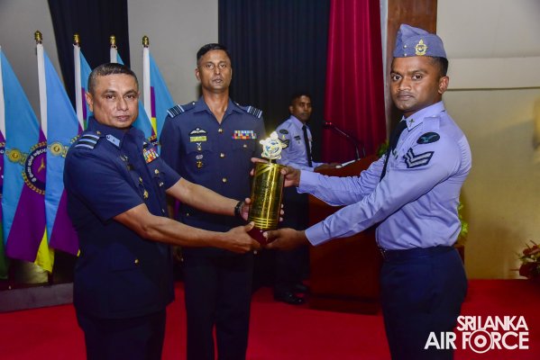 CERTIFICATE AWARDING CEREMONY OF NON COMMISSIONED OFFICERS’
MANAGEMENT COURSES