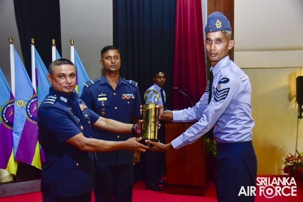CERTIFICATE AWARDING CEREMONY OF NON COMMISSIONED OFFICERS’
MANAGEMENT COURSES